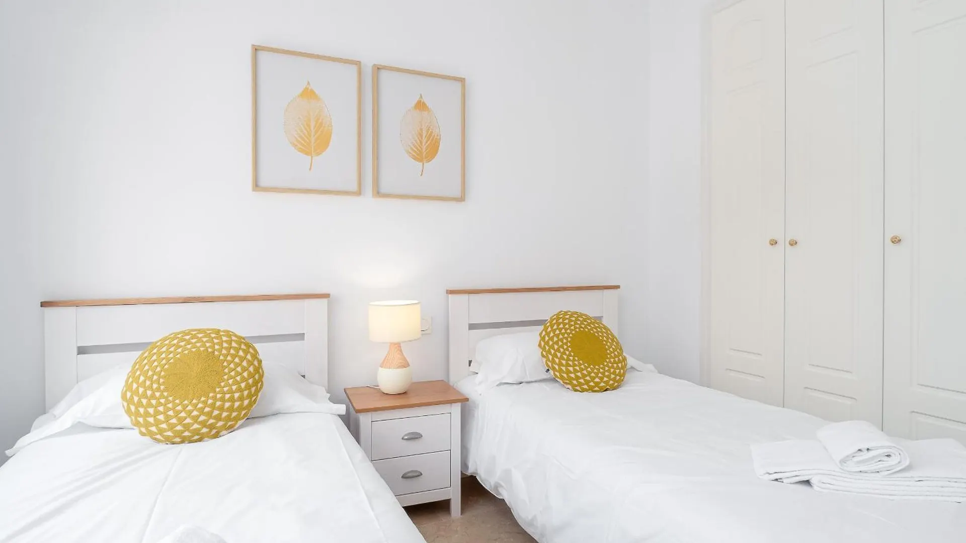 2290-Apt With Terrace Sea View And Pools Manilva 0*,  Espanha